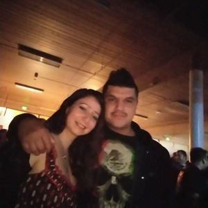 Meet your Posher, Luz